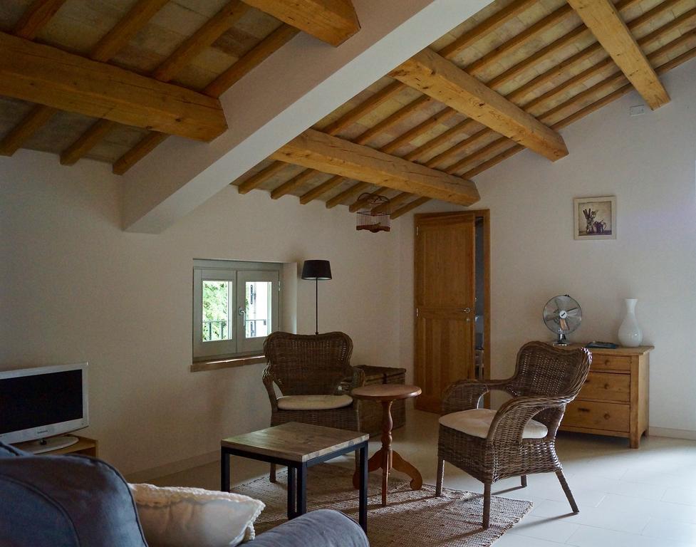 La Giravolta Country House Barchi Habitación foto